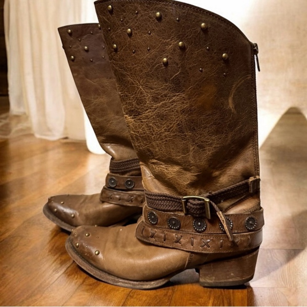 Corral~ Buckle ~Genuine Leather Boots~ Women’s Shoes ~ Size 7 - Picture 15 of 16